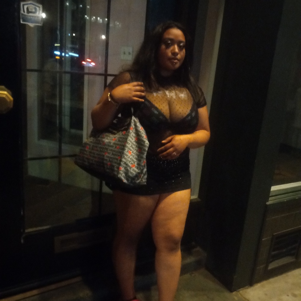 Meet your Posher, Joi